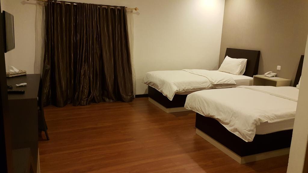 Kampoeng Nelayan Hotel Palu Pokoj fotografie